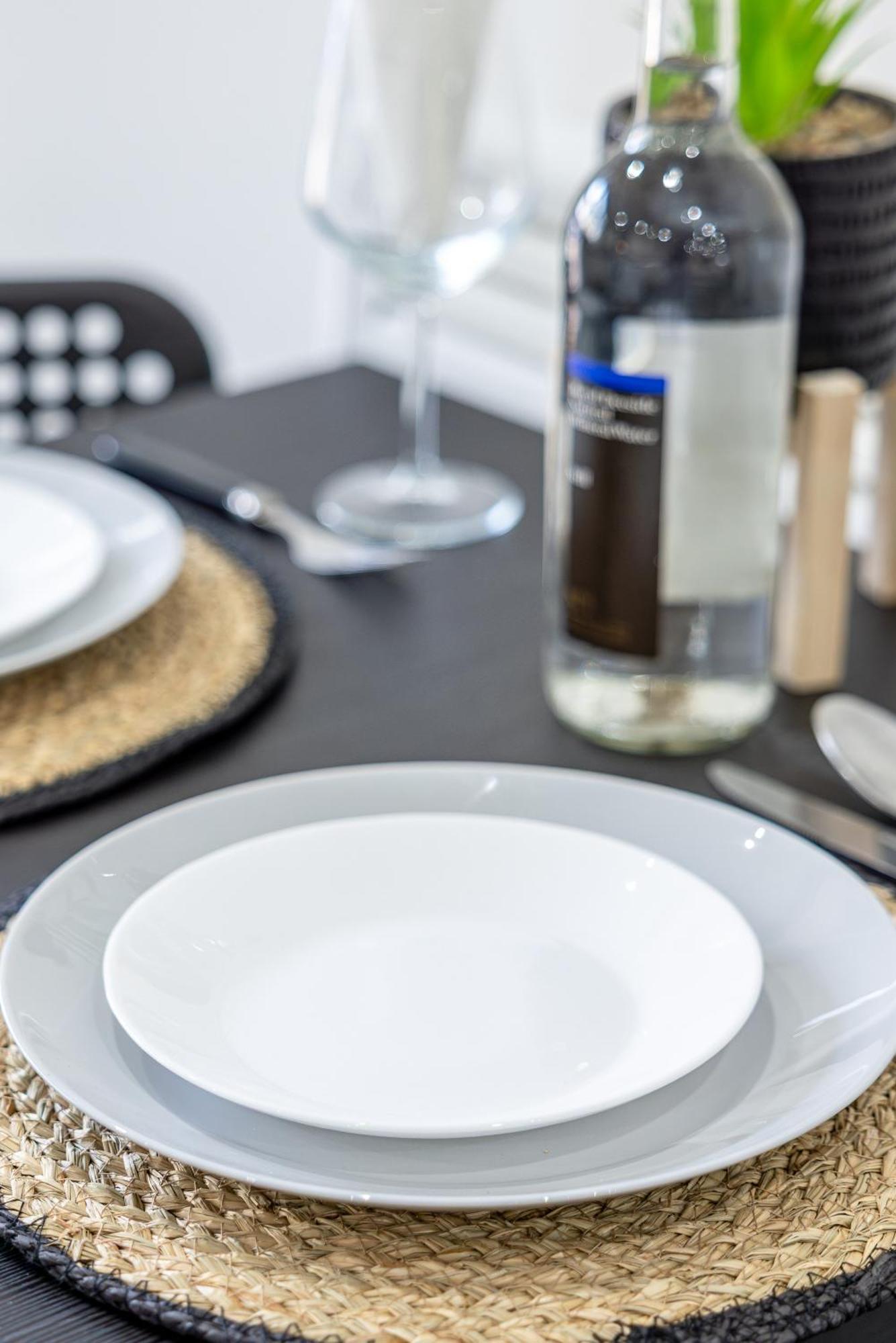 Rnm - Upgraded Business Stay For Travelling Contractors, All Amenities, Private Access Entire Place, Kitchen & Washroom, Smart Tv, Easy Access, Parking Nearby Cradley Heath المظهر الخارجي الصورة